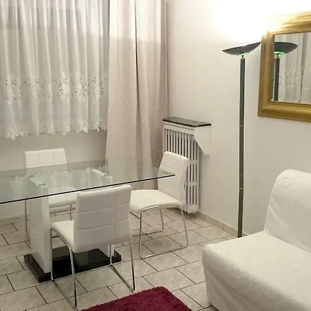 Studio Saint Charles * Paris