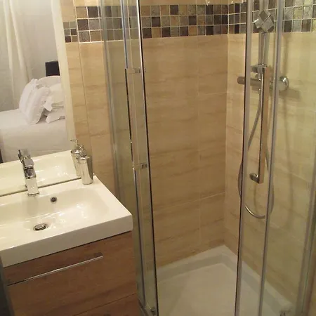 Studio Saint Charles Apartment *