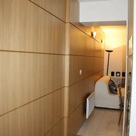 Studio Saint Charles * Paris