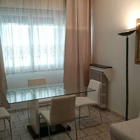 Studio Saint Charles * Parijs