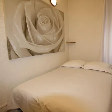 Studio Saint Charles * Parijs